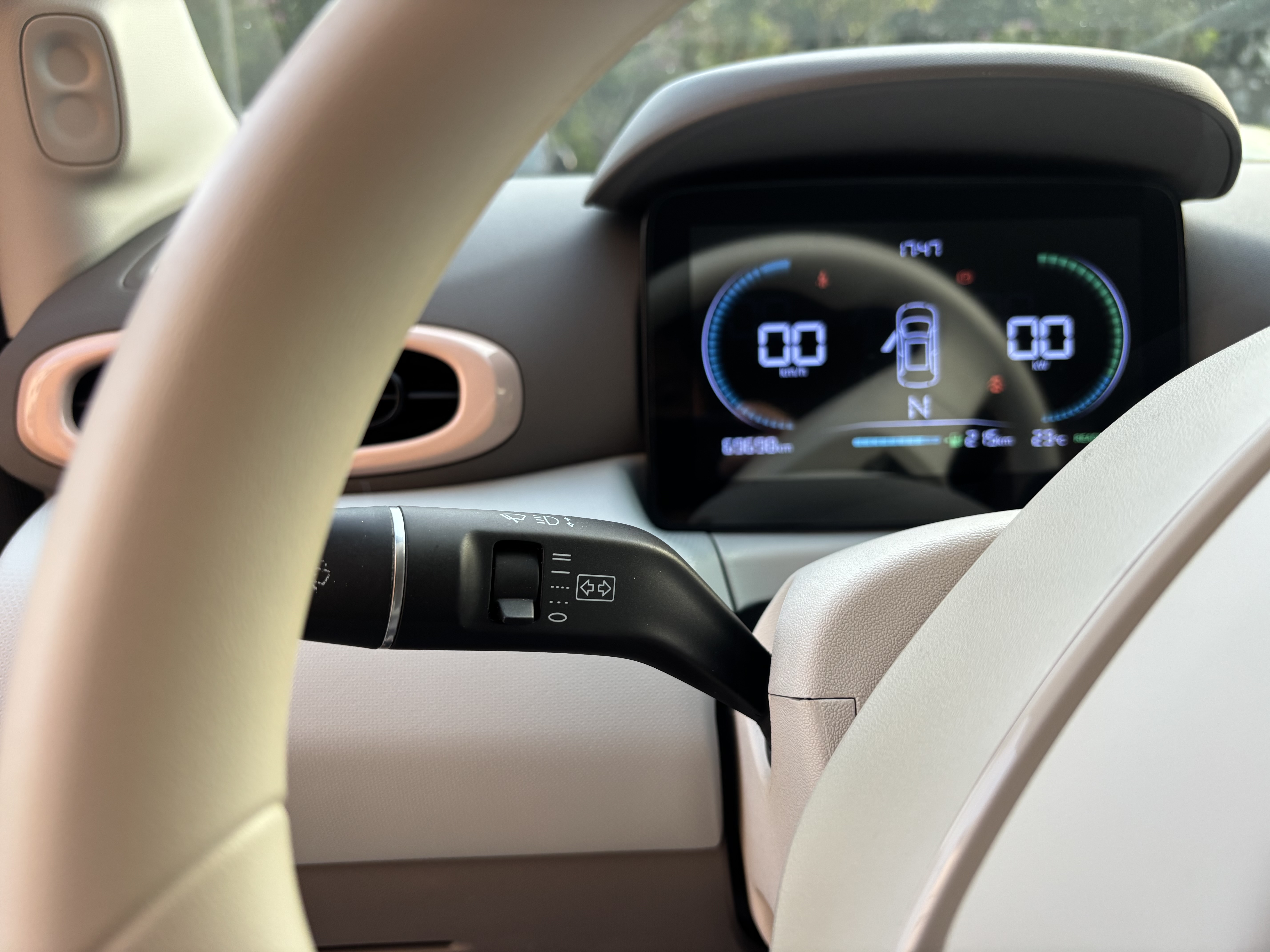 零跑汽车 零跑T03 2024 汽车图片 #28