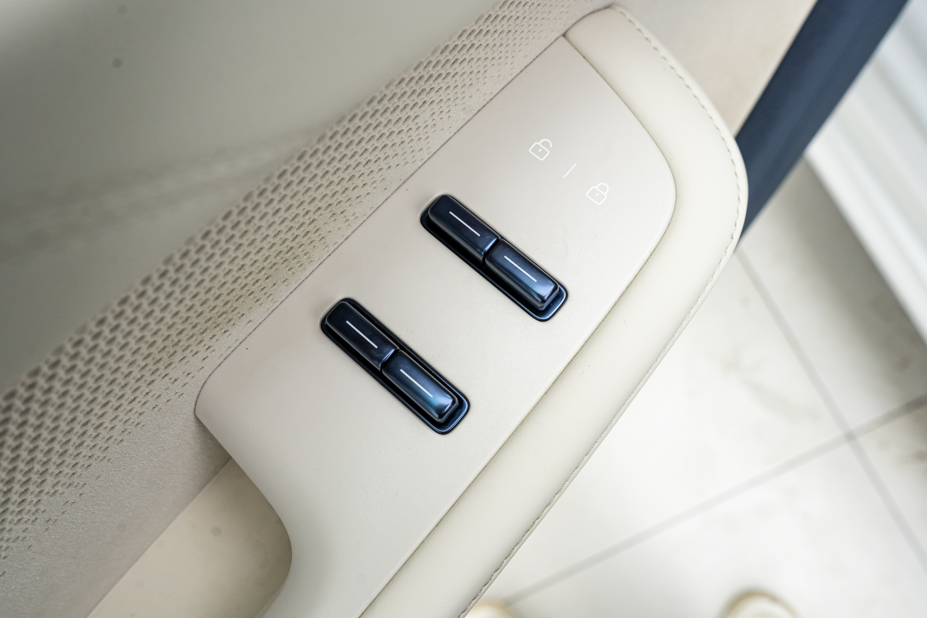 极氪 极氪001 2024 汽车图片 #28