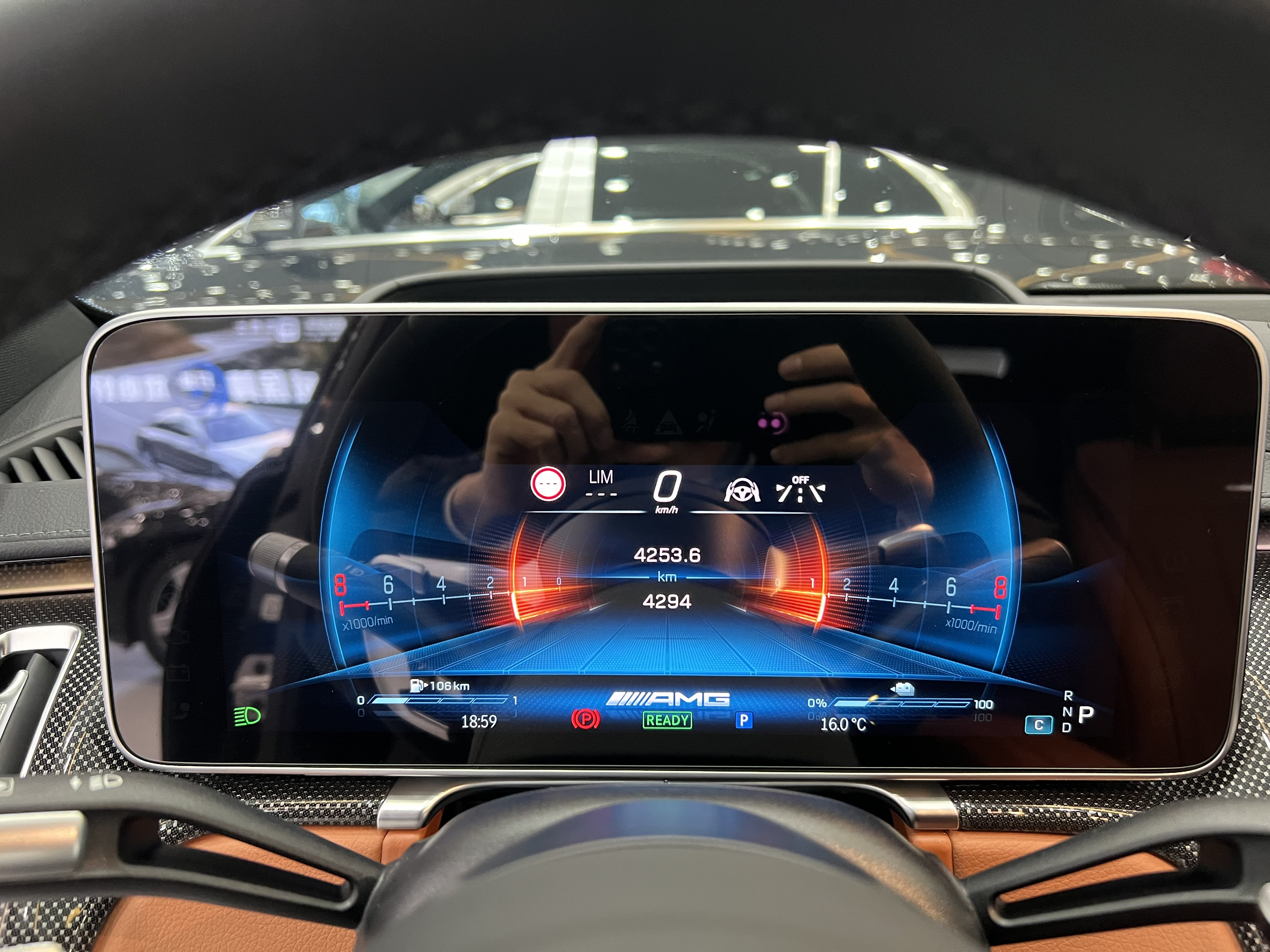 Mercedes-Benz S AMG New Energy 2025 صورة سيارة #28