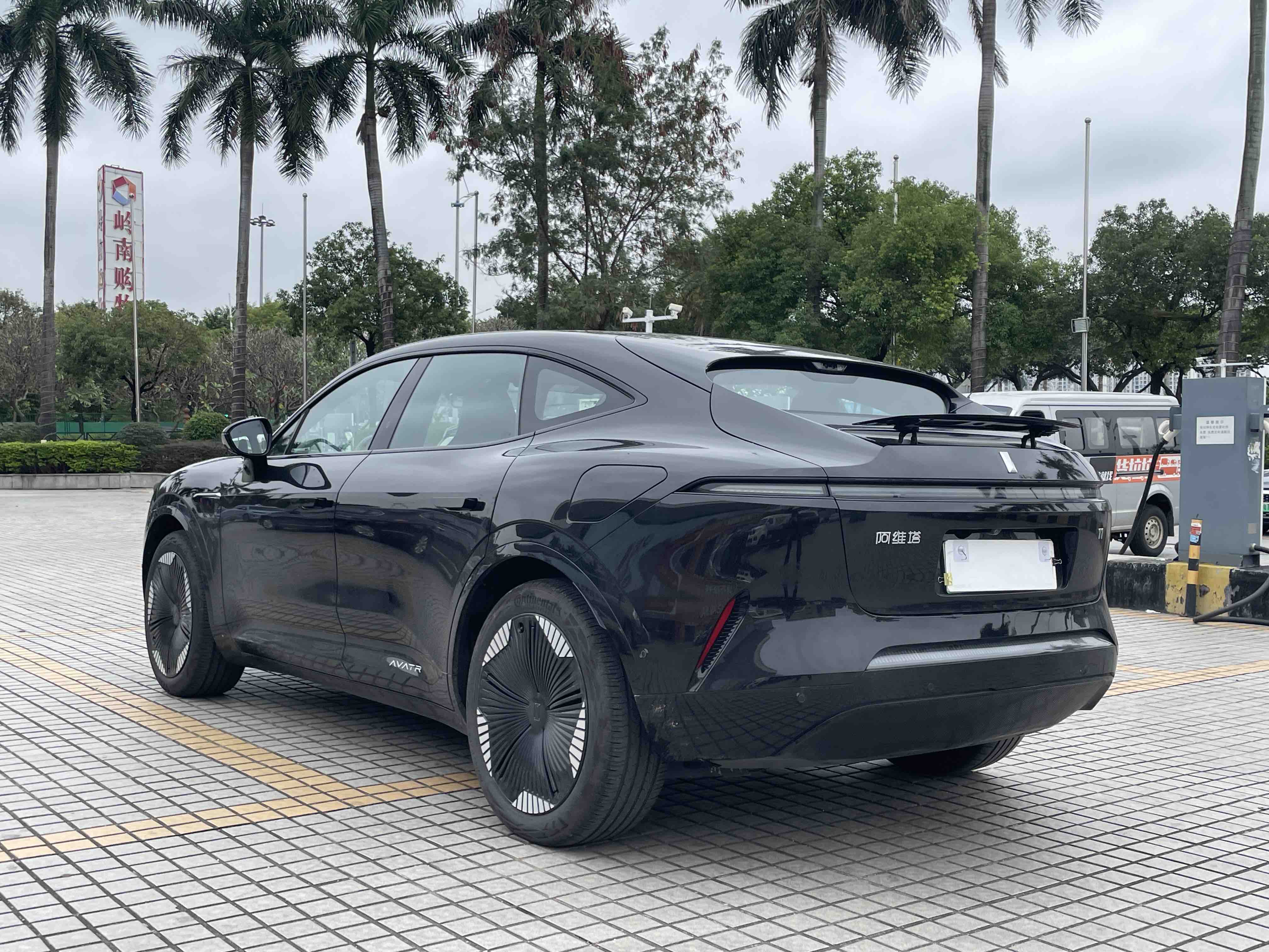 Avatr 11 2024 imagem de carro #28