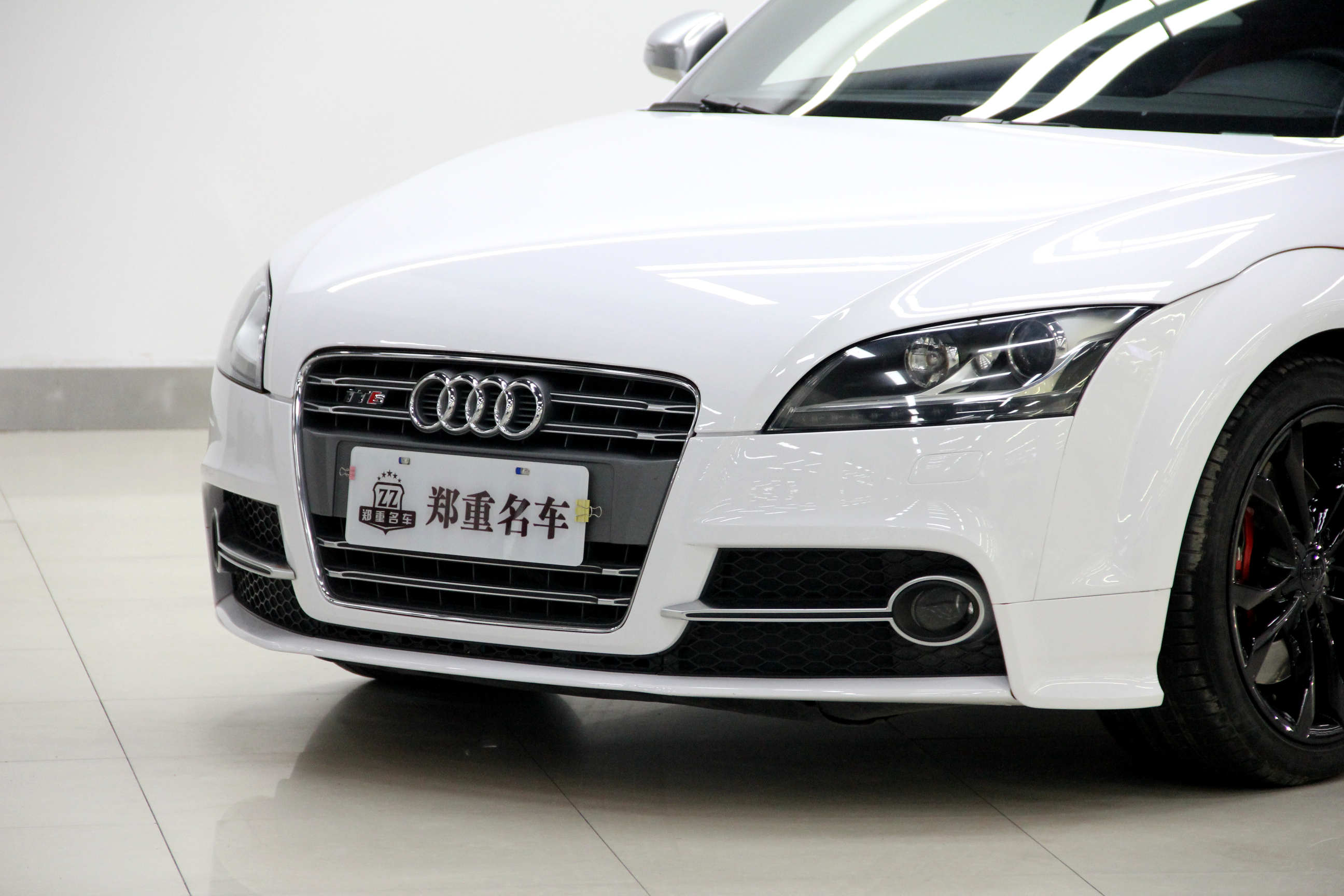 Audi TTS 2011 #28 Audi TTS 2011 car image #28