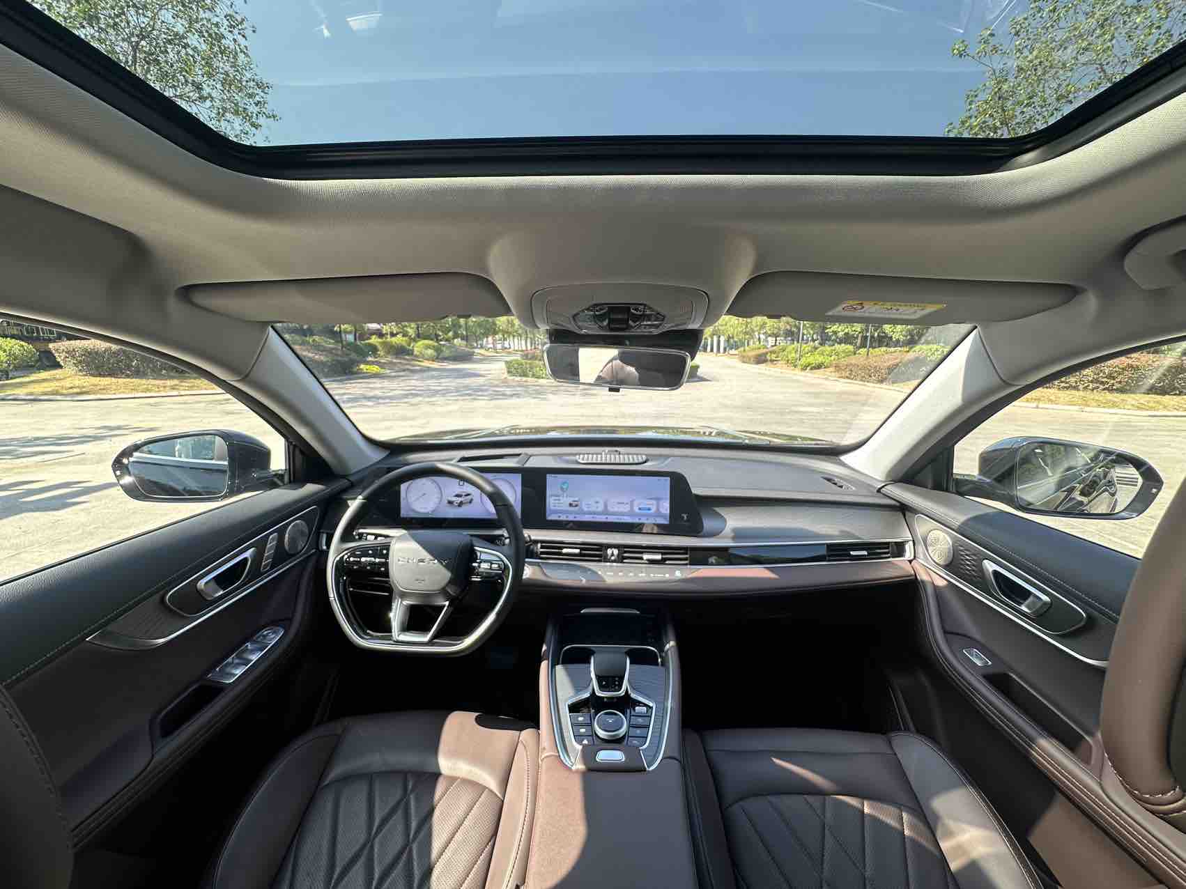 Tiggo 8 PRO 2025 car image #28
