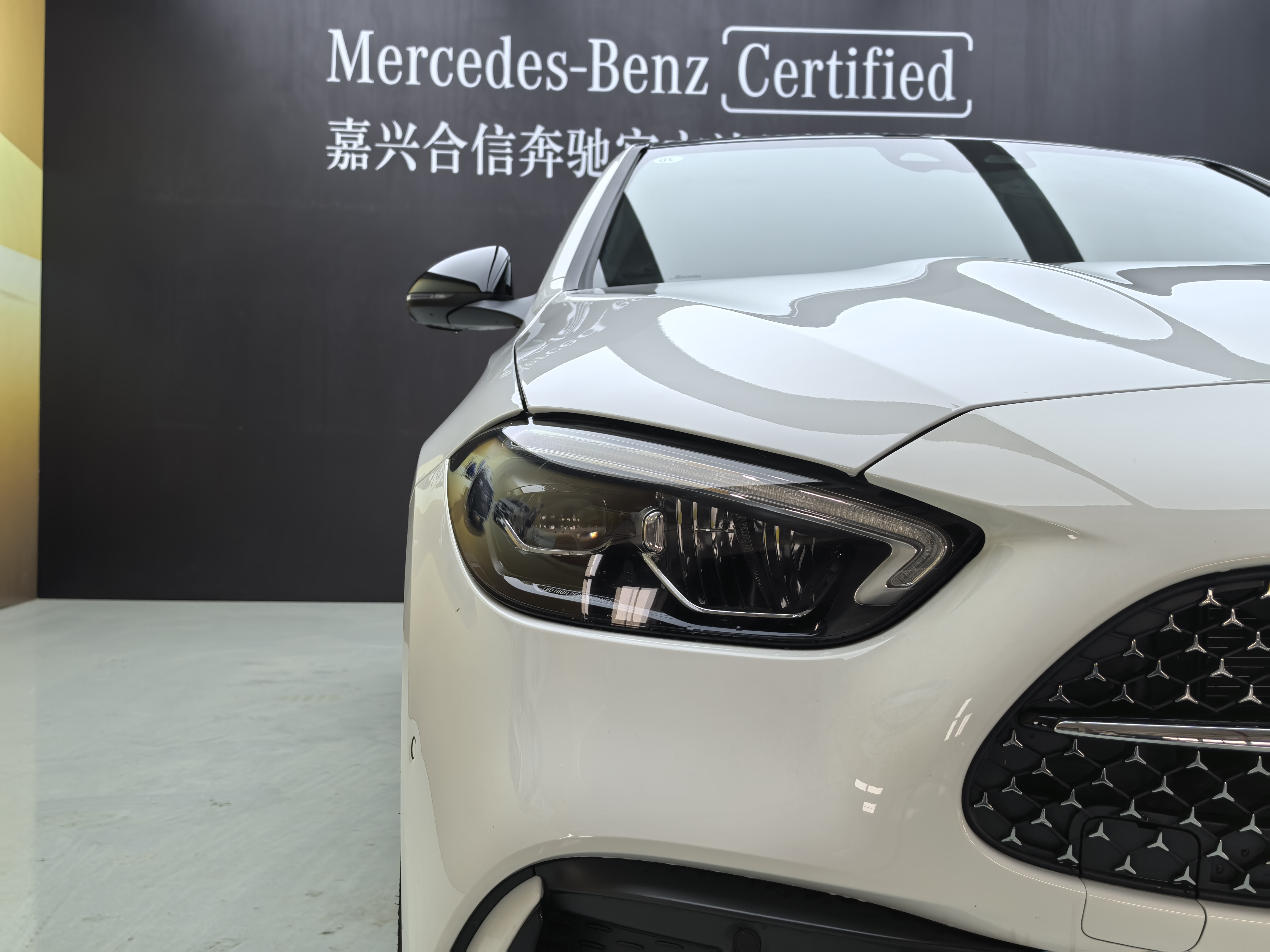 Mercedes-Benz C Class 2024 car image #28