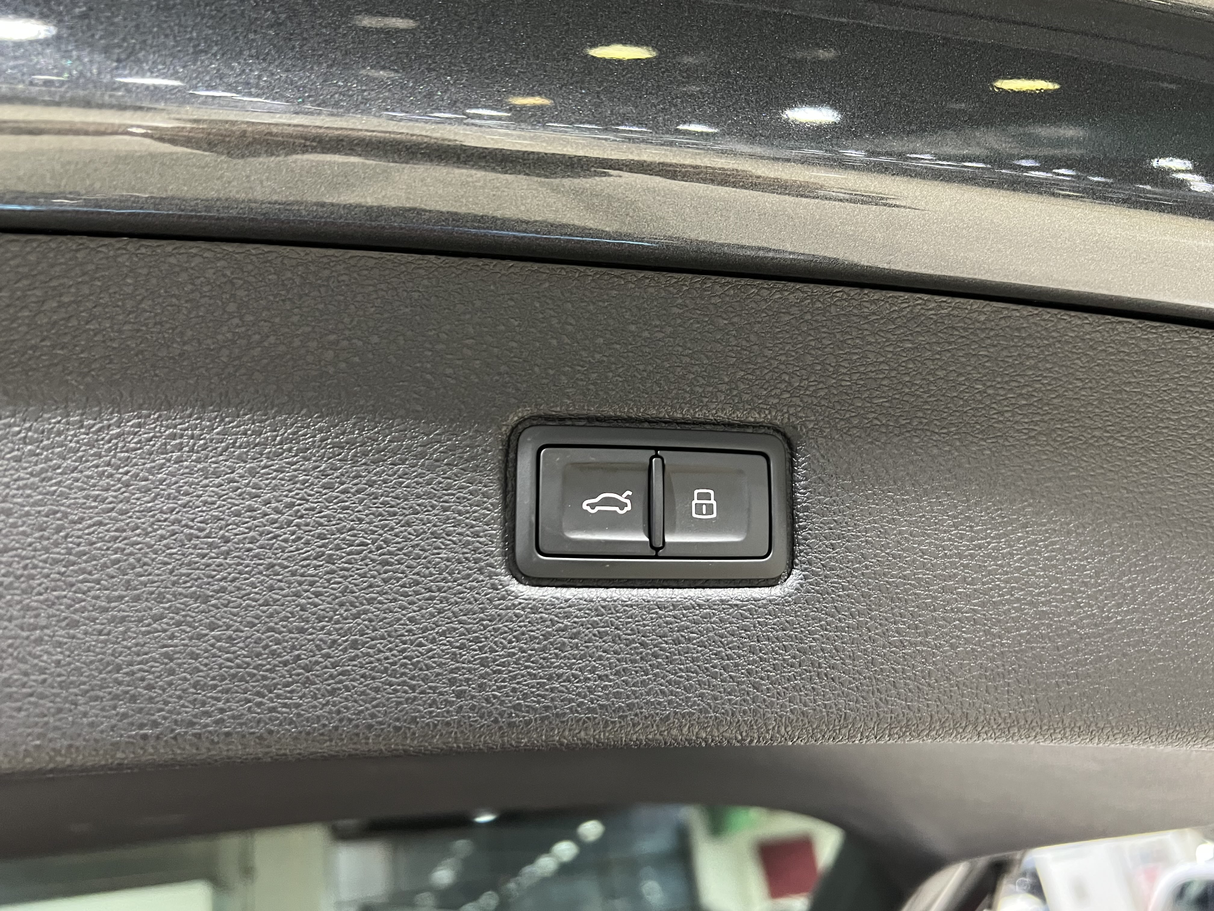 Audi SQ7 2024 #28 Audi SQ7 2024 car image #28