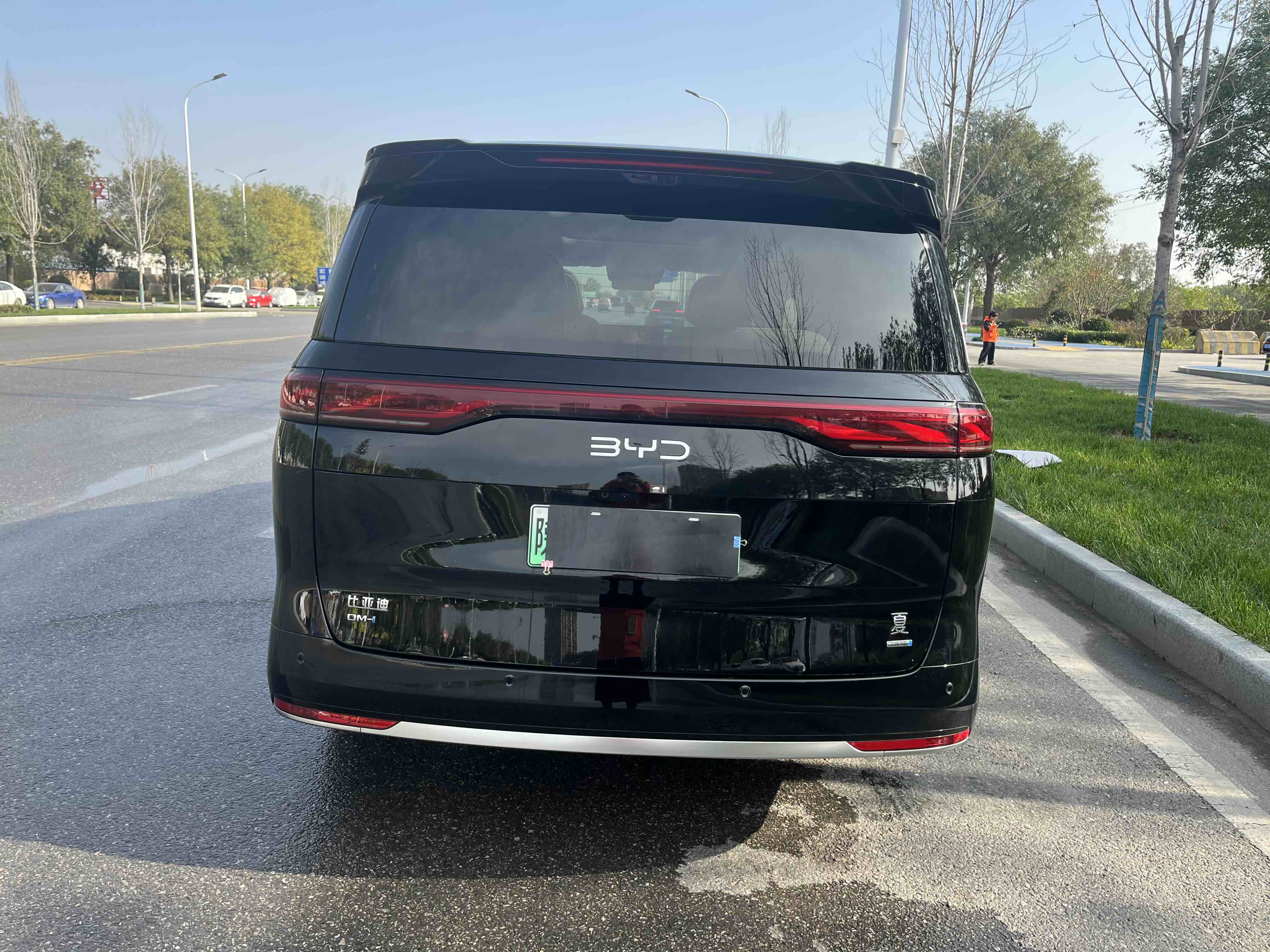 BYD Xia 2025 car image #28