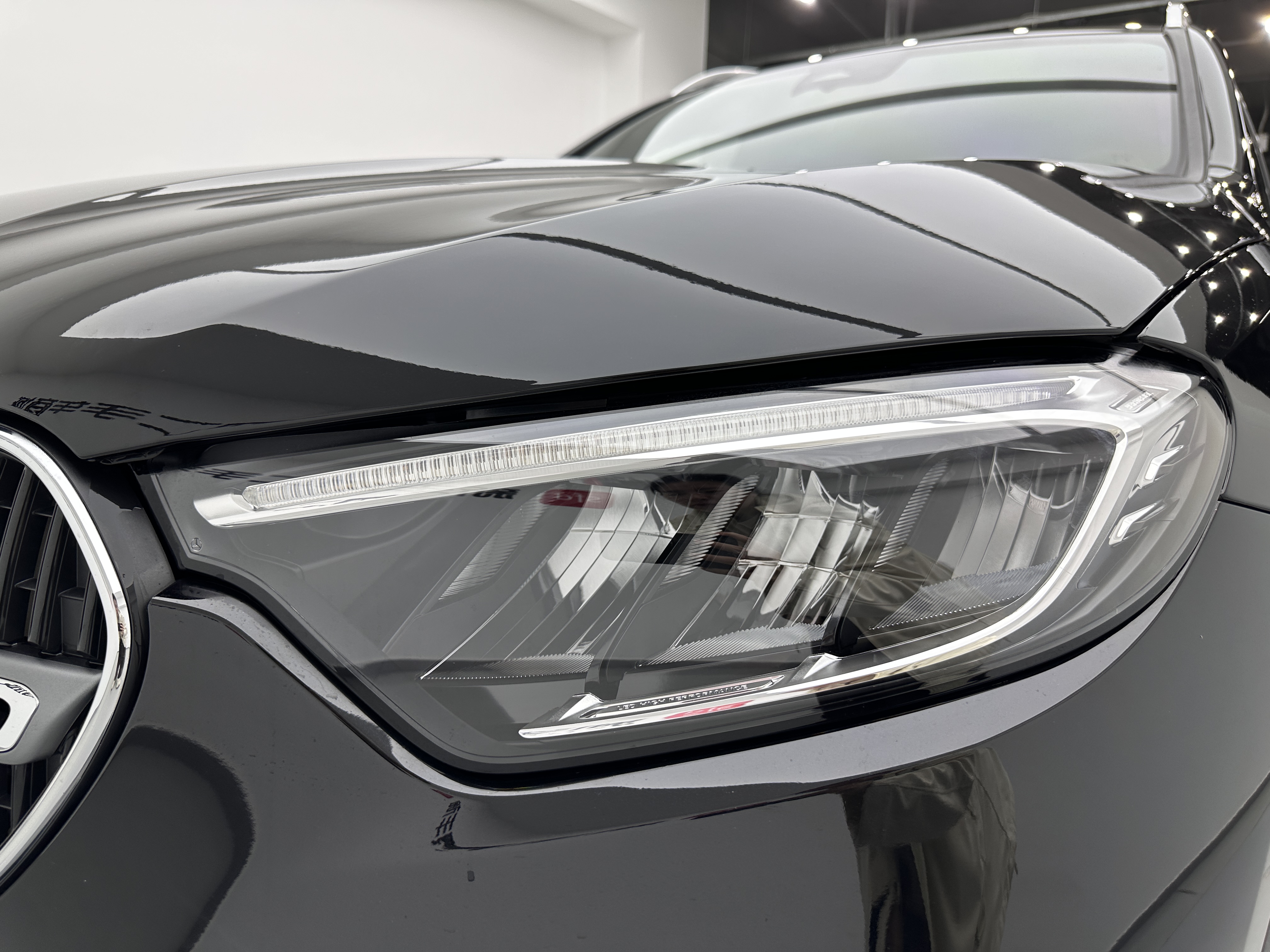 Mercedes-Benz GLC Class 2025 immagine di auto #28