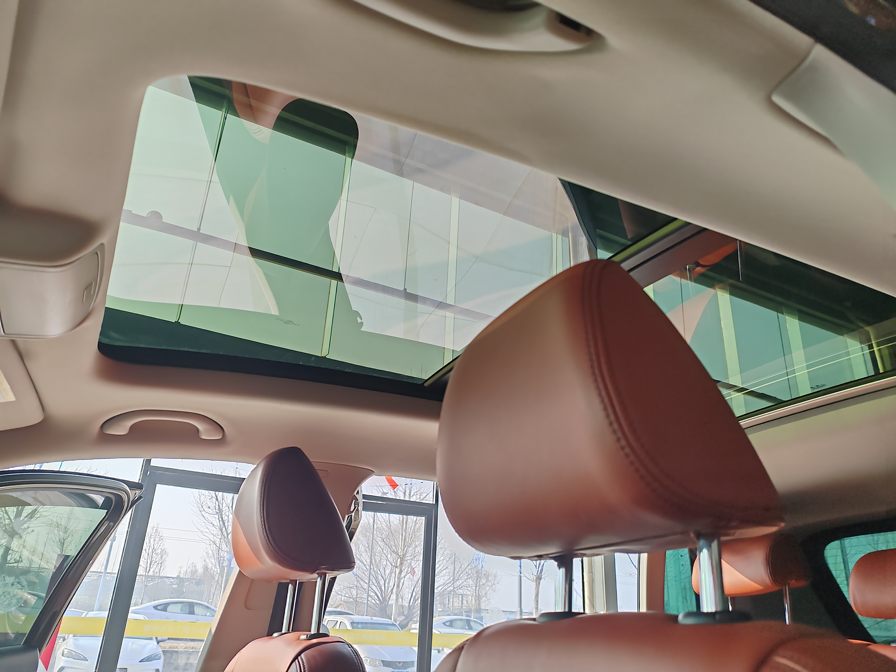 Volkswagen Tiguan 2015 car image #28