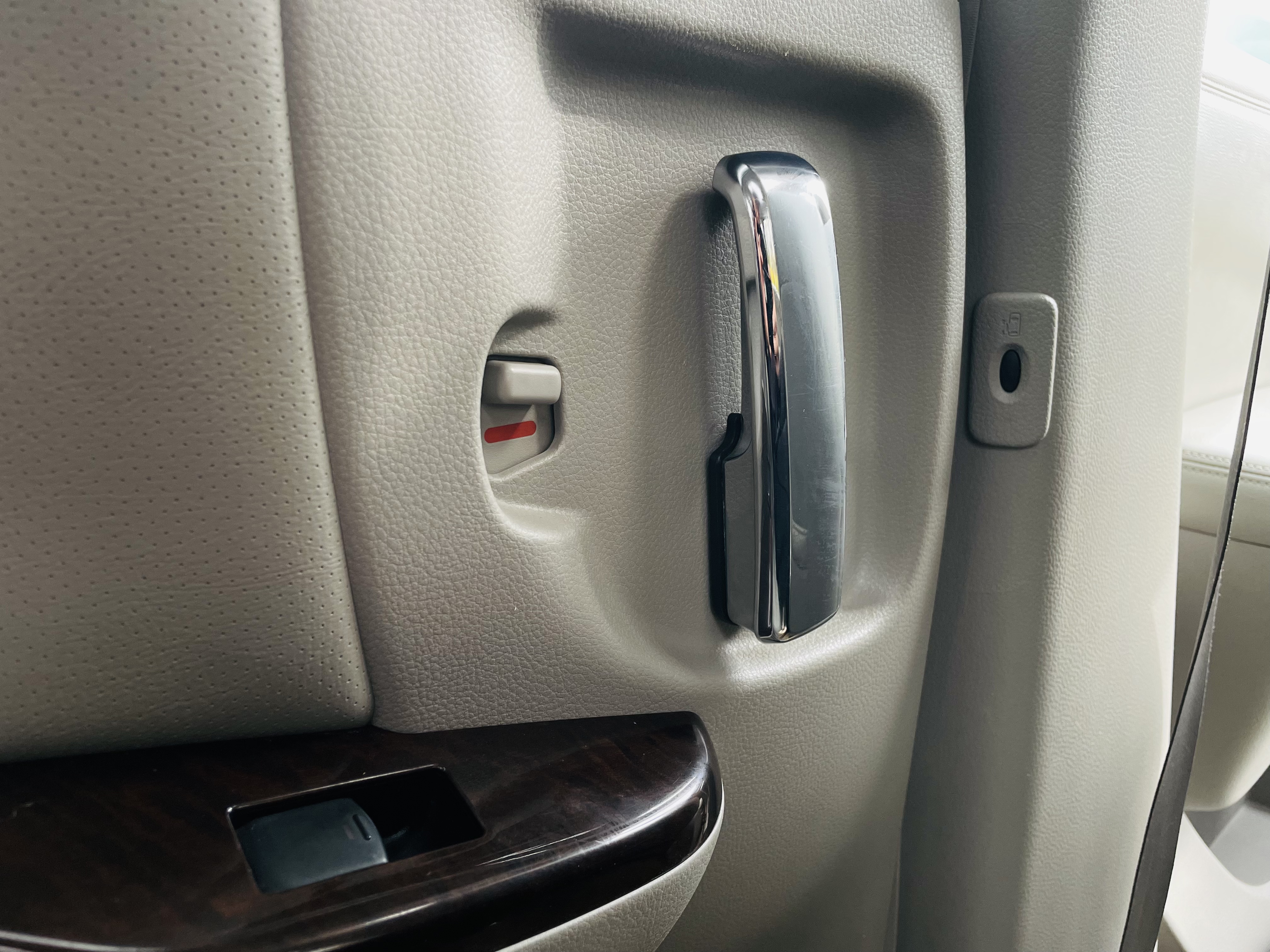 日产 贵士 2012 汽车图片 #28