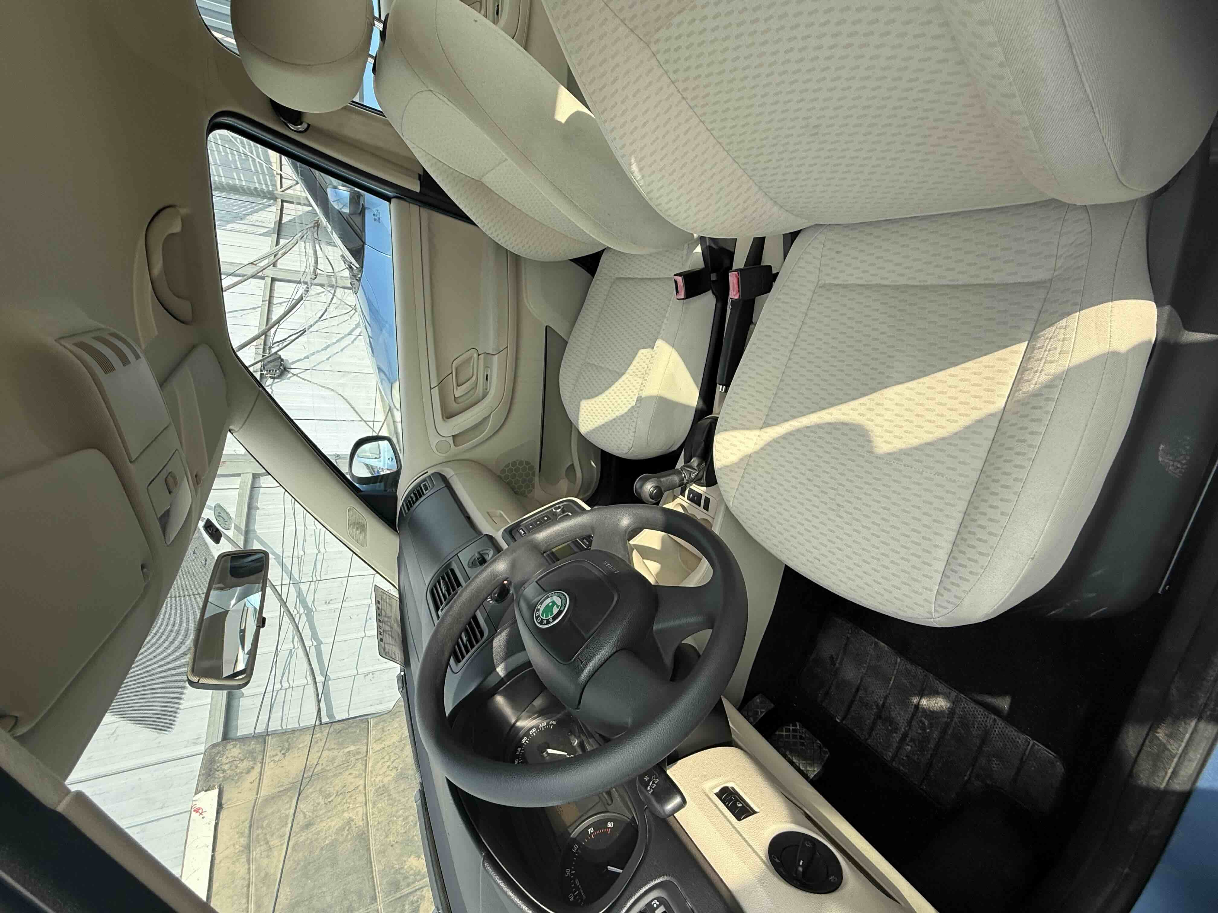 Skoda Fabia 2012 immagine di auto #28