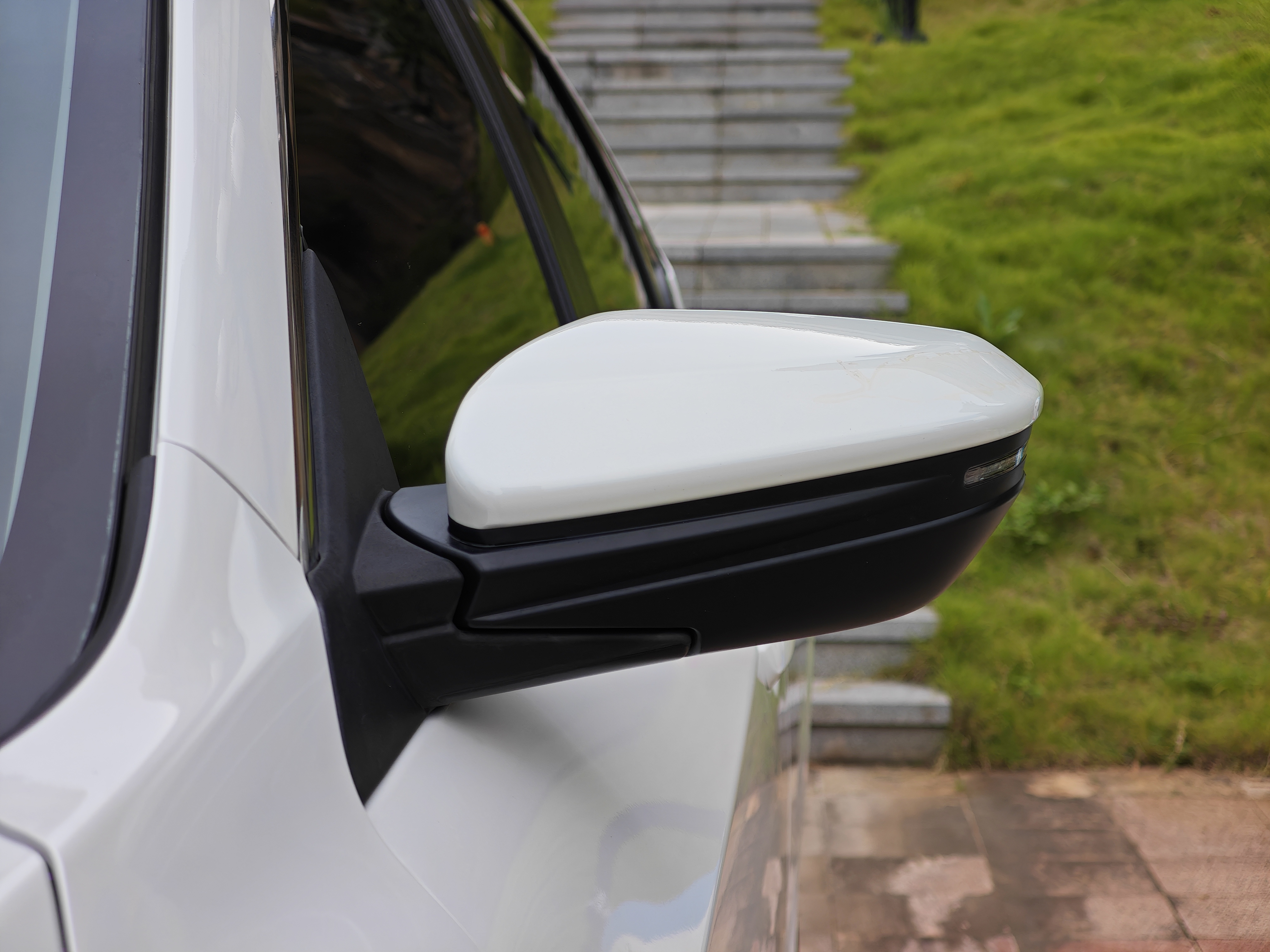 Honda Envix 2022 صورة سيارة #28