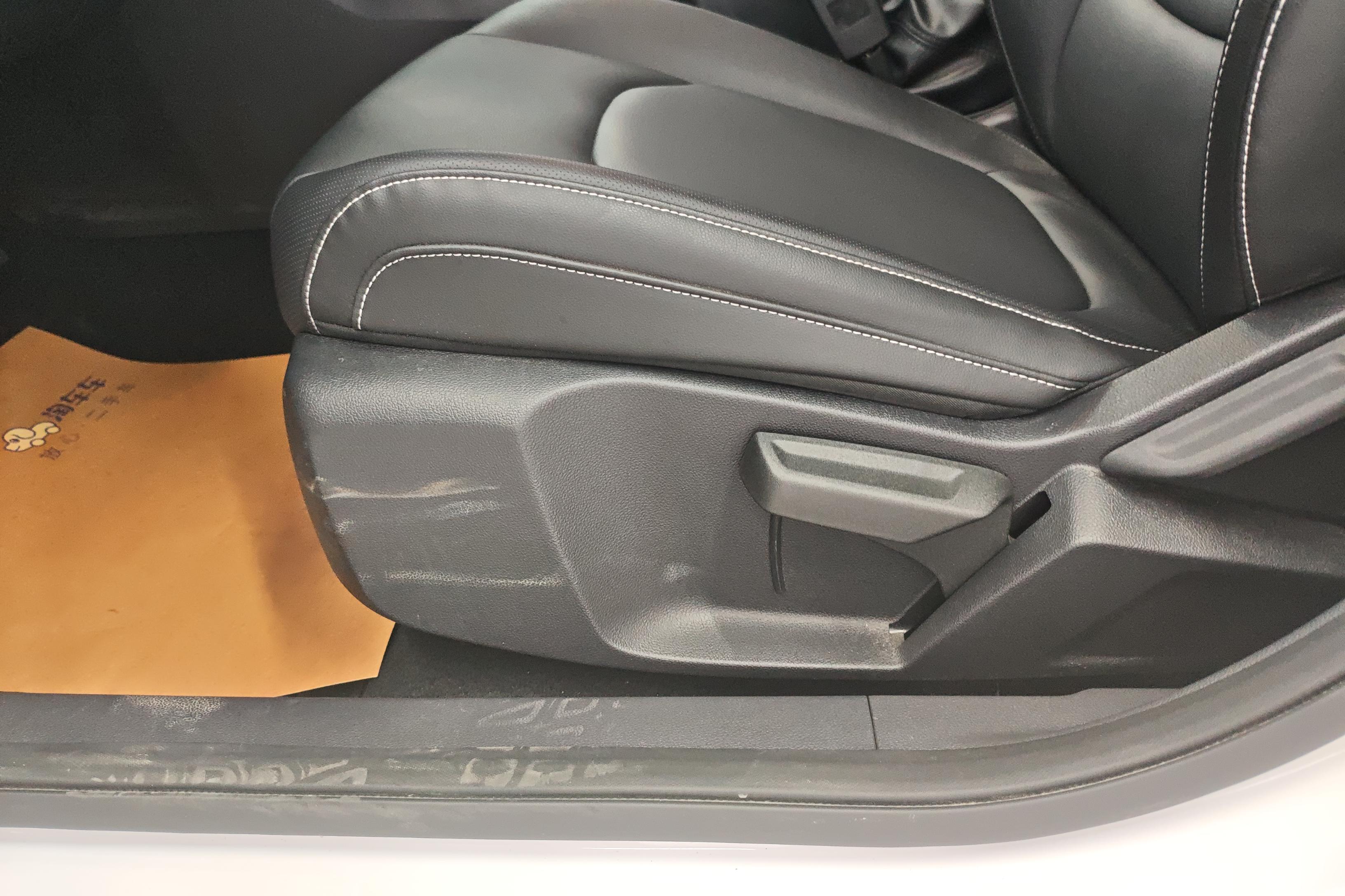 Ford Escort 2022 car image #28