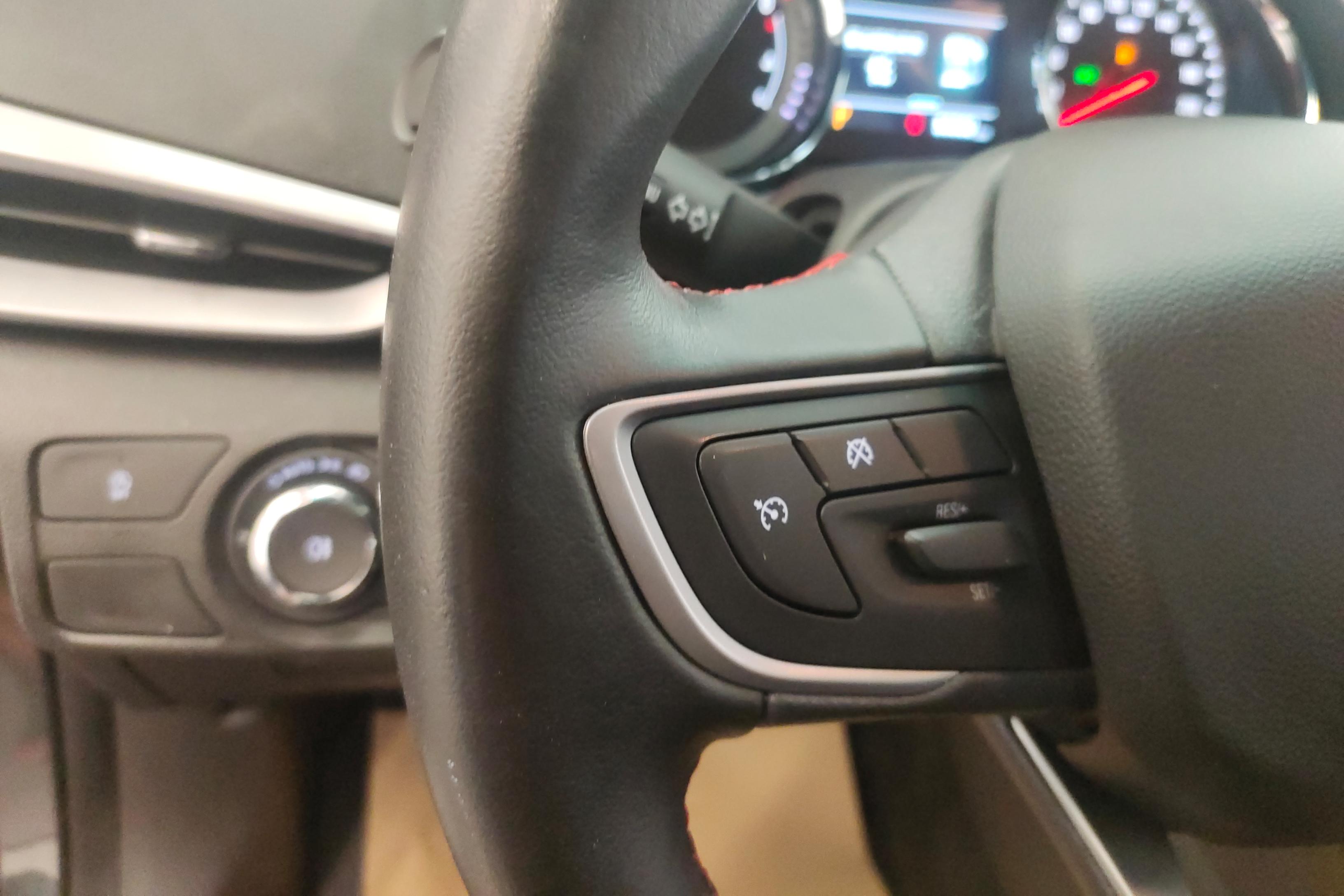 Chevrolet Orlando 2019 car image #28