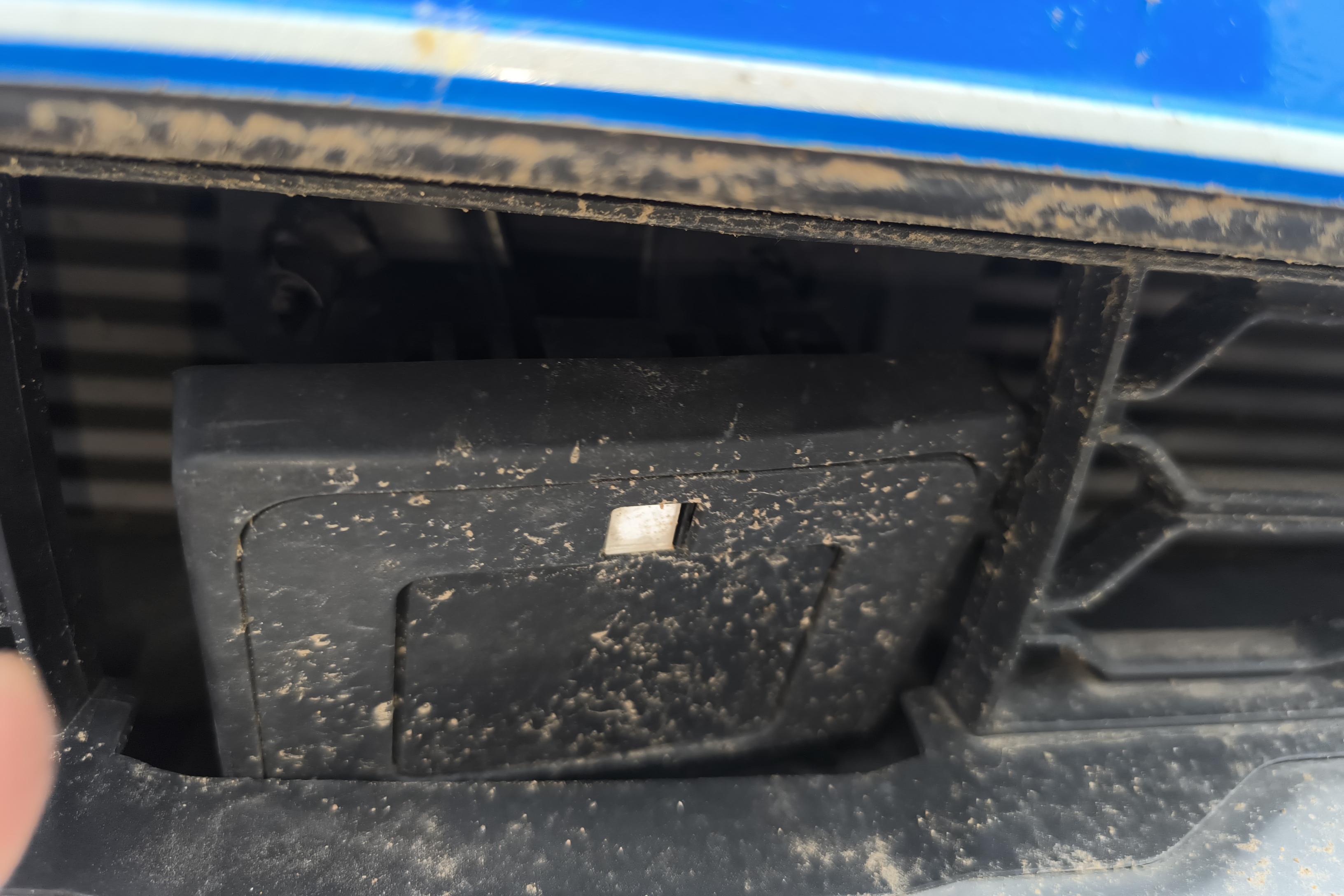 Ford Equator 2022 car image #28