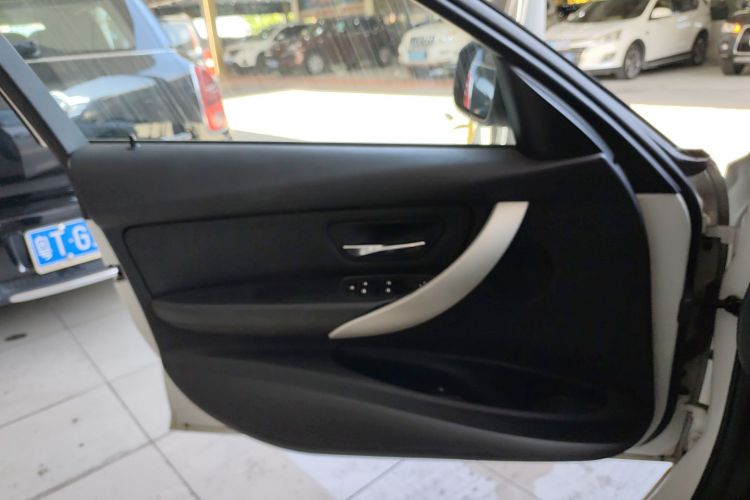 BMW 3 Series (Imported) 2016 #28 BMW 3 Series (Imported) 2016 imagen de coche #28