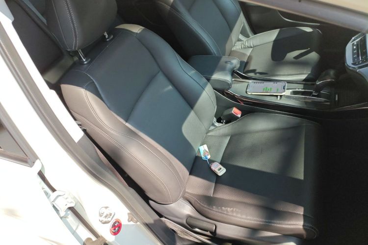 Honda Jade 2018 imagem de carro #28