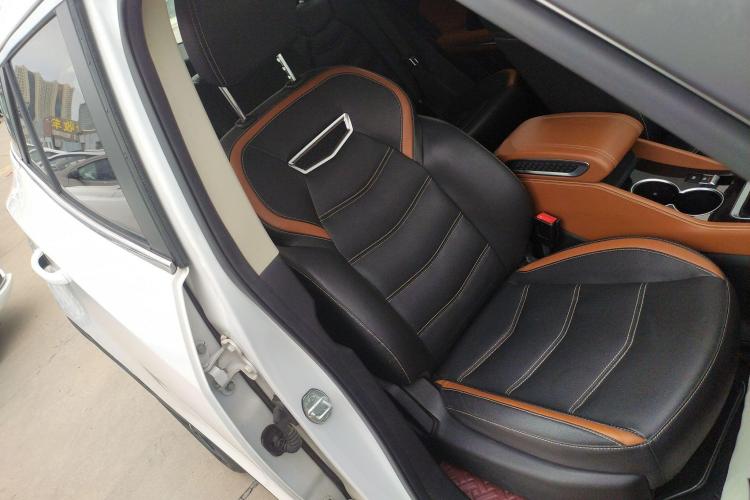 众泰 众泰T300 2017 汽车图片 #28