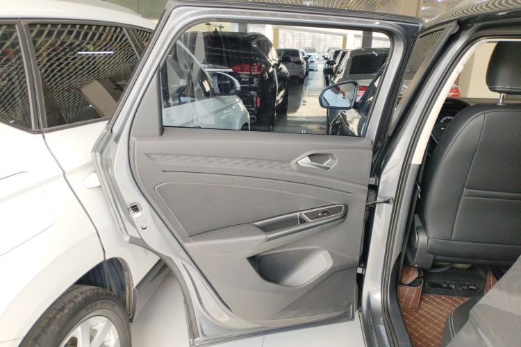VS5 2021 image de voiture #28