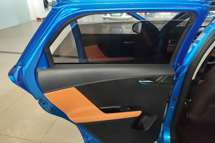 BYD e2 2020 #28 BYD e2 2020 immagine di auto #28