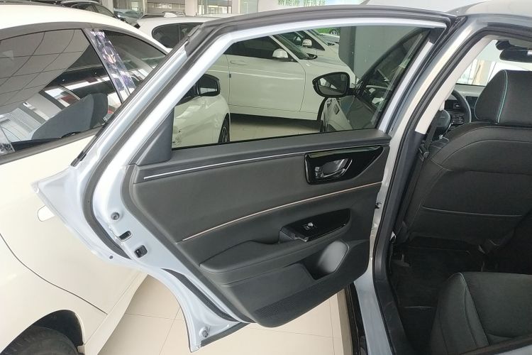 Honda e:NP2 2024 car image #28