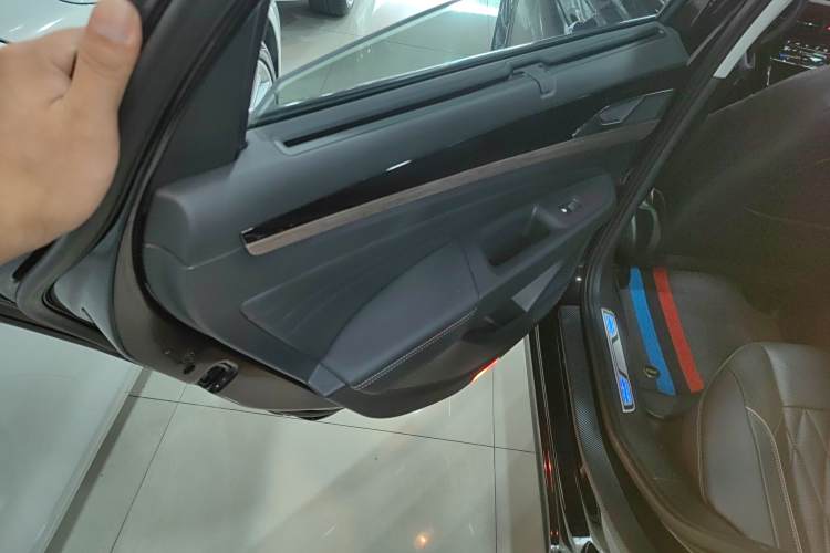 Volkswagen Passat New Energy 2020 #28 Volkswagen Passat New Energy 2020 car image #28