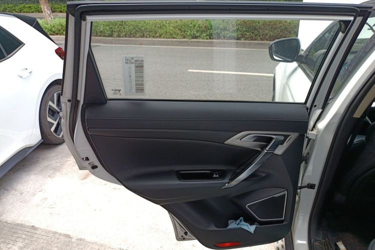 GEELY Boyue 2018 #28 GEELY Boyue 2018 immagine di auto #28