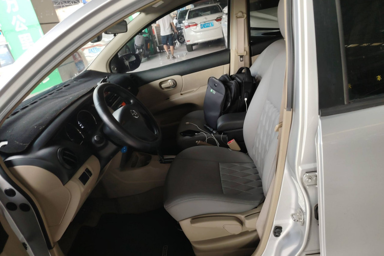 日产 骊威 2018 汽车图片 #28