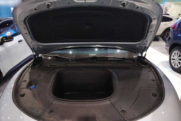 哪吒汽车 哪吒S 2023 汽车图片 #28