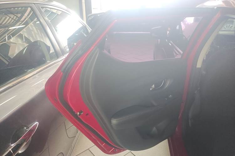 日产 蓝鸟 2016 汽车图片 #28