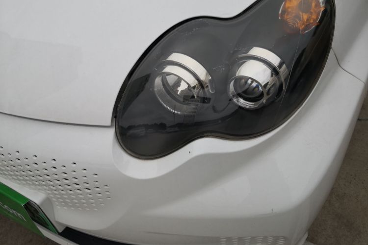 BYD e1 2019 #28 BYD e1 2019 car image #28