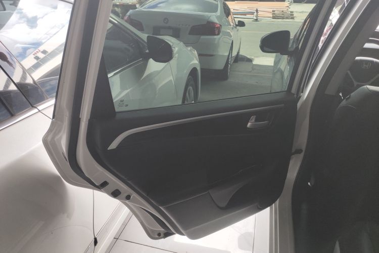 Honda Jade 2019 car image #28