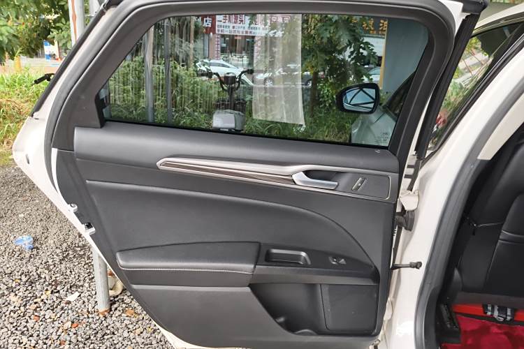 Ford Mondeo New Energy 2020 car image #28