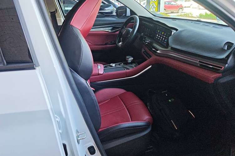 Changan CS75 PRO 2023 immagine di auto #28