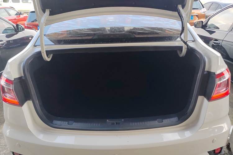 Changan Eado DT 2019 #28 Changan Eado DT 2019 immagine di auto #28