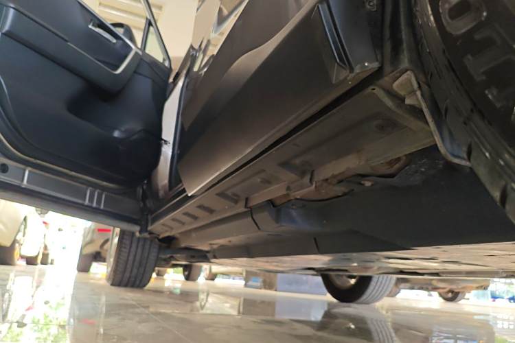 Toyota RAV4 (Imported) 2022 #28 Toyota RAV4 (Imported) 2022 immagine di auto #28