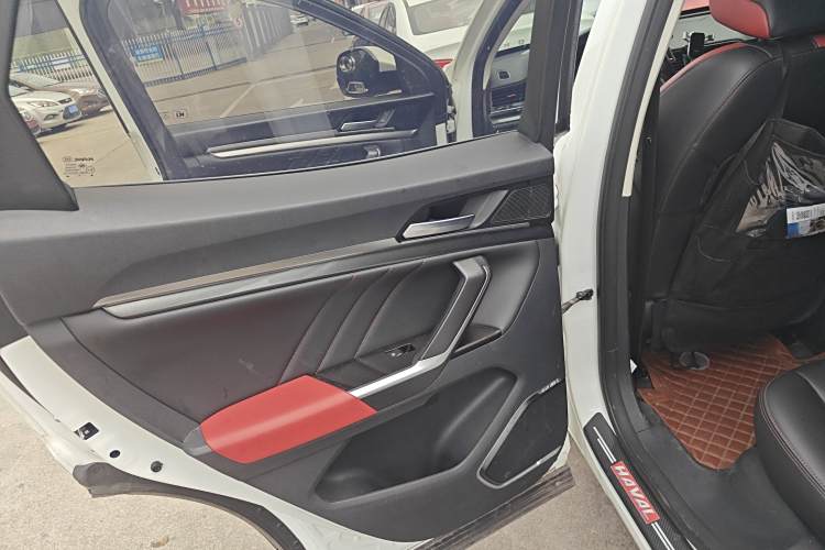 Haval H4 2018 car image #28