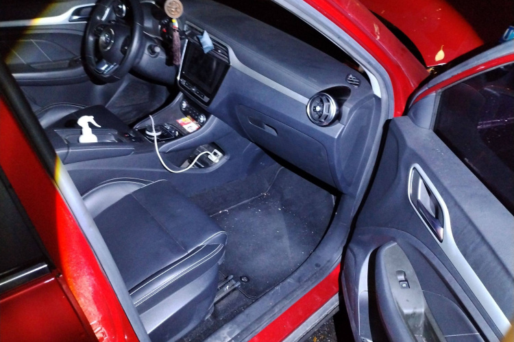 MG EZS Electric 2019 car image #28