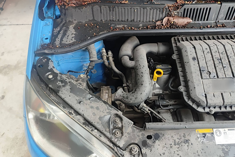 Volkswagen up! 2016 imagem de carro #28