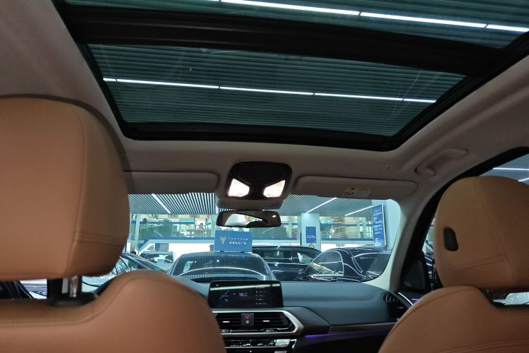 Volkswagen Bora Classic 2018 immagine di auto #28