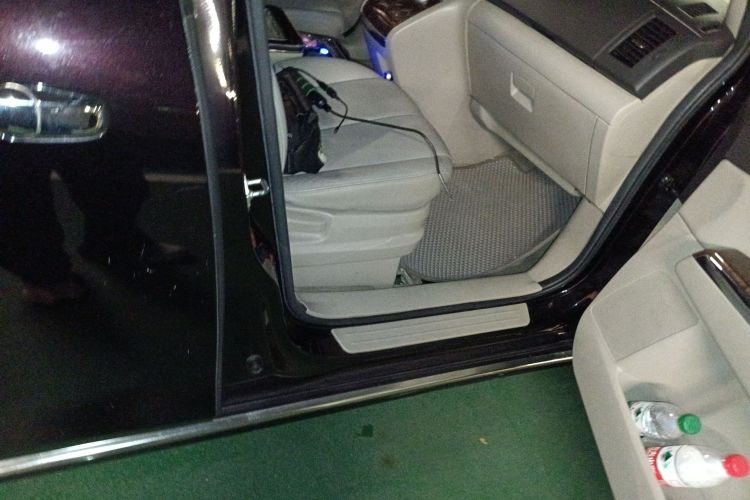 马自达 马自达8(进口) 2011 汽车图片 #28