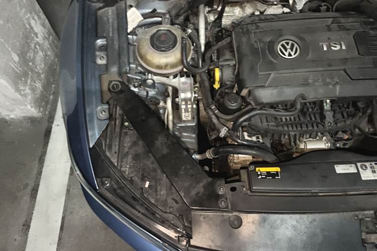 Volkswagen Passat Variant 2018 immagine di auto #28