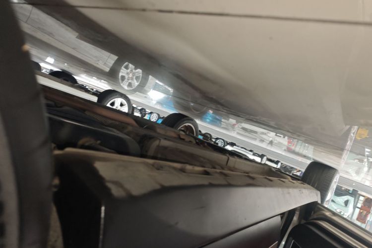 GEELY Emgrand GSe 2017 #28 GEELY Emgrand GSe 2017 car image #28