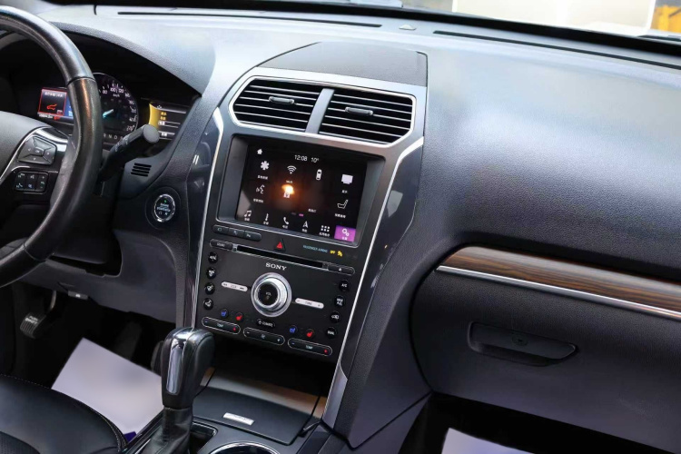 Ford Explorer (Imported) 2018 car image #28