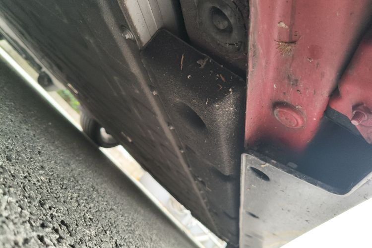 哪吒汽车 哪吒GT 2023 汽车图片 #28