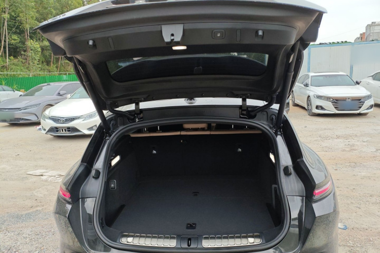 NIO ET5T 2023 изображение автомобиля #28