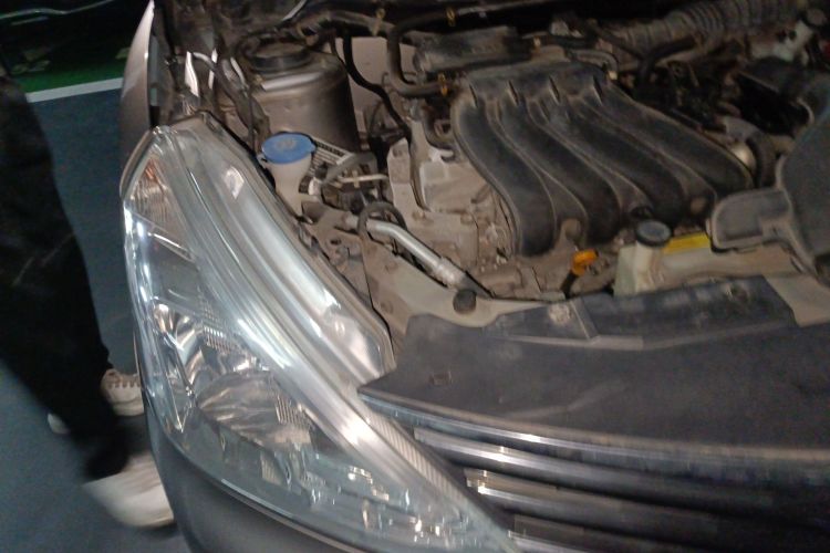 日产 骊威 2013 汽车图片 #28