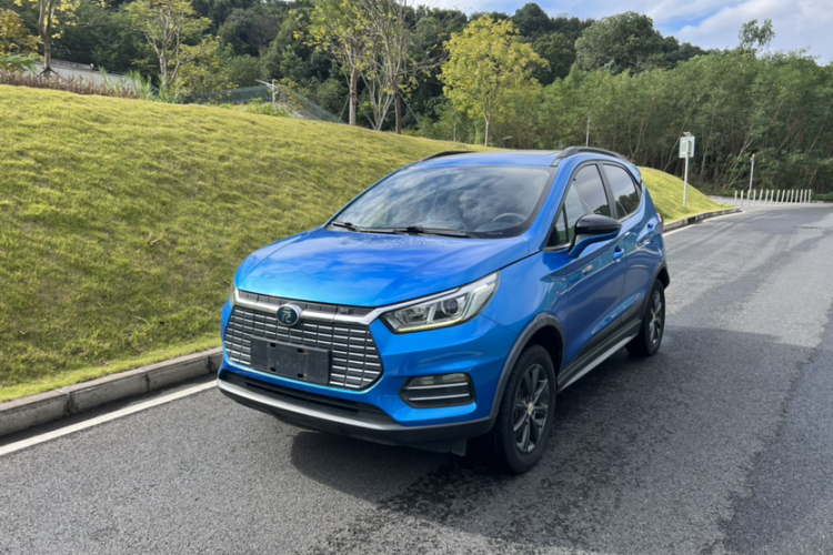 BYD Yuan New Energy 2019 immagine di auto #28