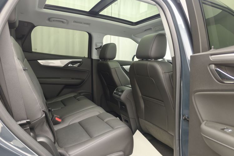 Chevrolet Blazer 2023 car image #28