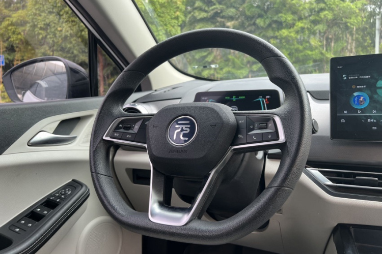 BYD Yuan 2021 car image #28