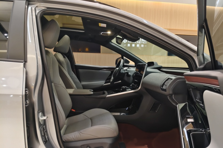 Toyota bZ4X 2023 #28 Toyota bZ4X 2023 immagine di auto #28