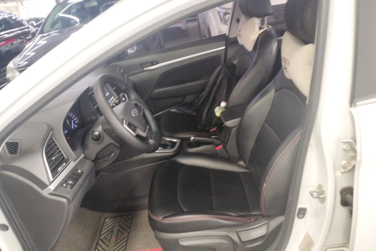 Hyundai Elantra AD 2018 car image #28